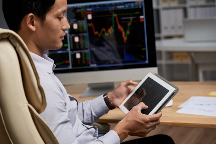 What to Look For When Reading Trading Journal Reviews