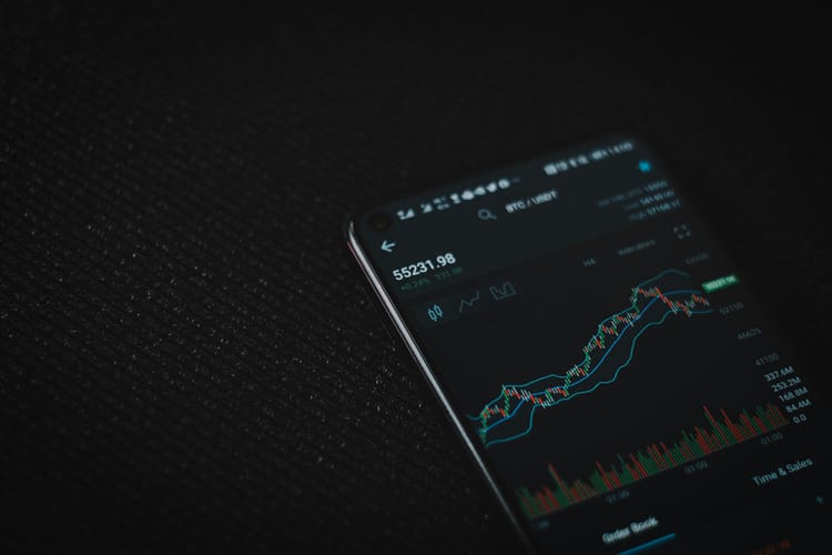 Journaling Currency Trades for Better Consistency